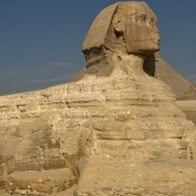Private Pyramids, Sphinx, Saqqara and Memphis Tour