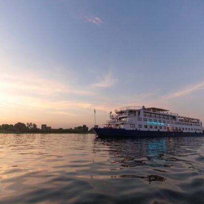 9-Day Egypt Highlights with Nile Cruise and Flights